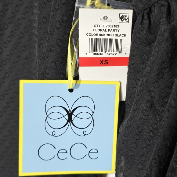 NWT CeCe Women's XS Black Cold Shoulder Blouse Swiss Dot Puff Sleeve Lined Top - Picture 6 of 10